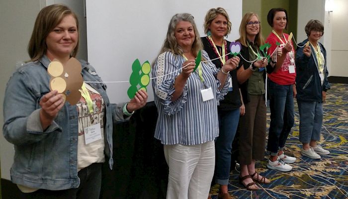 Local Coordinator Presents at National Conference