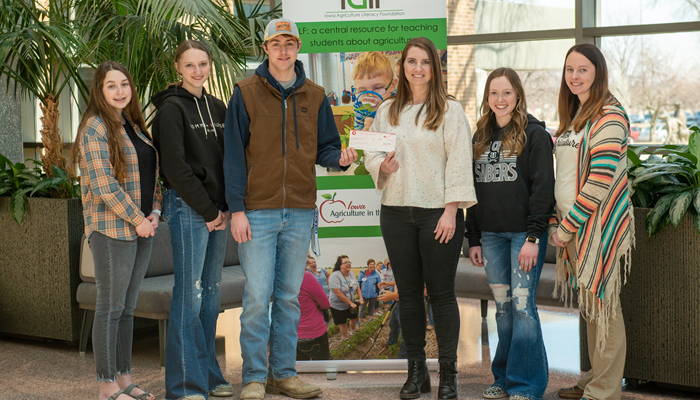 Twin Cedars FFA Chapter Held Fundraiser for Ag Literacy